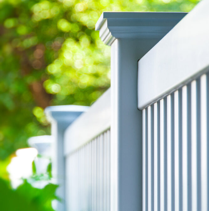 Why Choose Vinyl For A Privacy Fence?